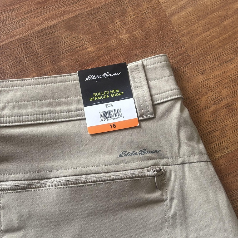 Eddie Bauer Shorts Womens 16 Brown Rolled Hem Bermuda Stretch UPF 50 Hiking - Picture 7 of 7